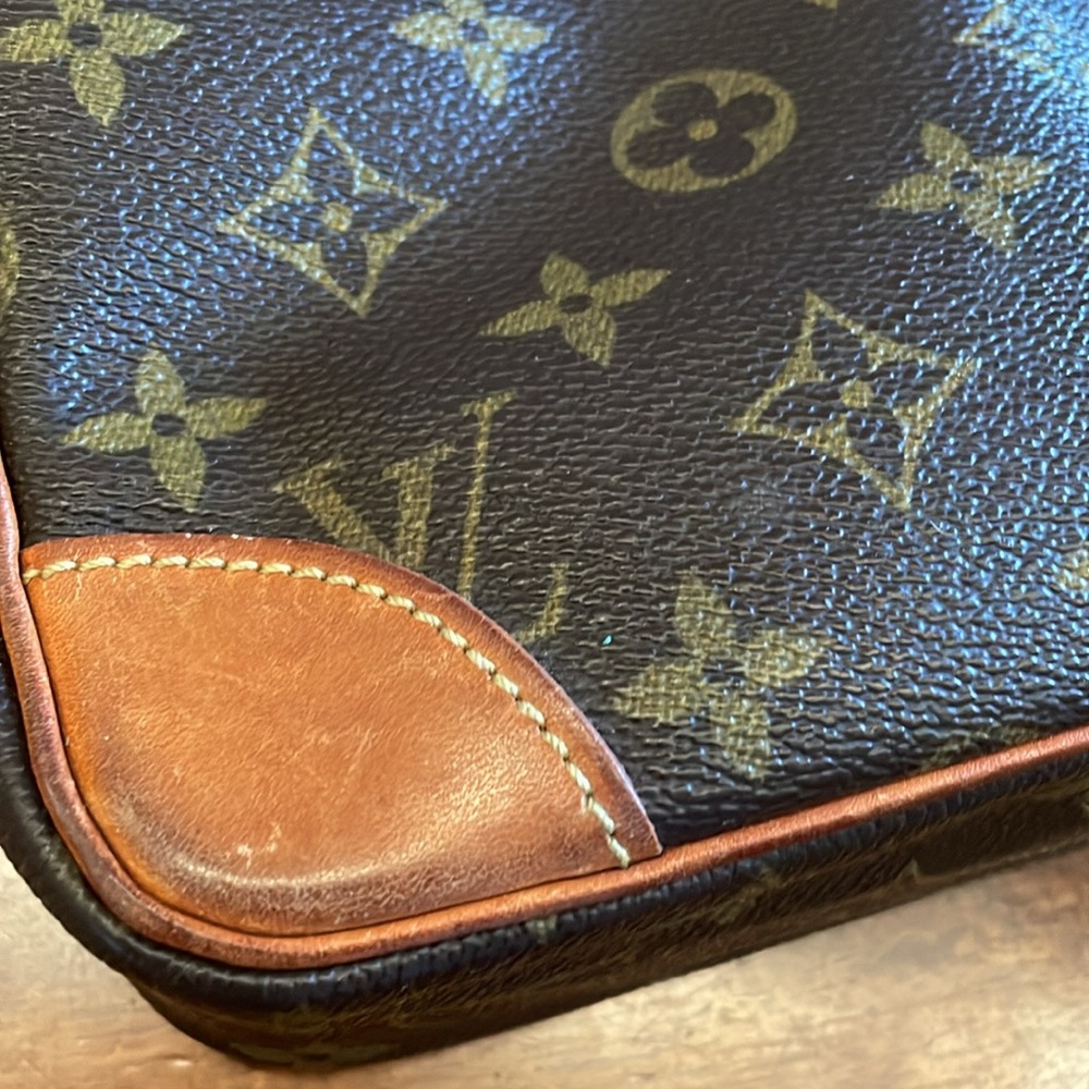 Louis Vuitton Brown Trocadero Bag with Monogram Design - Picture 11 of 15